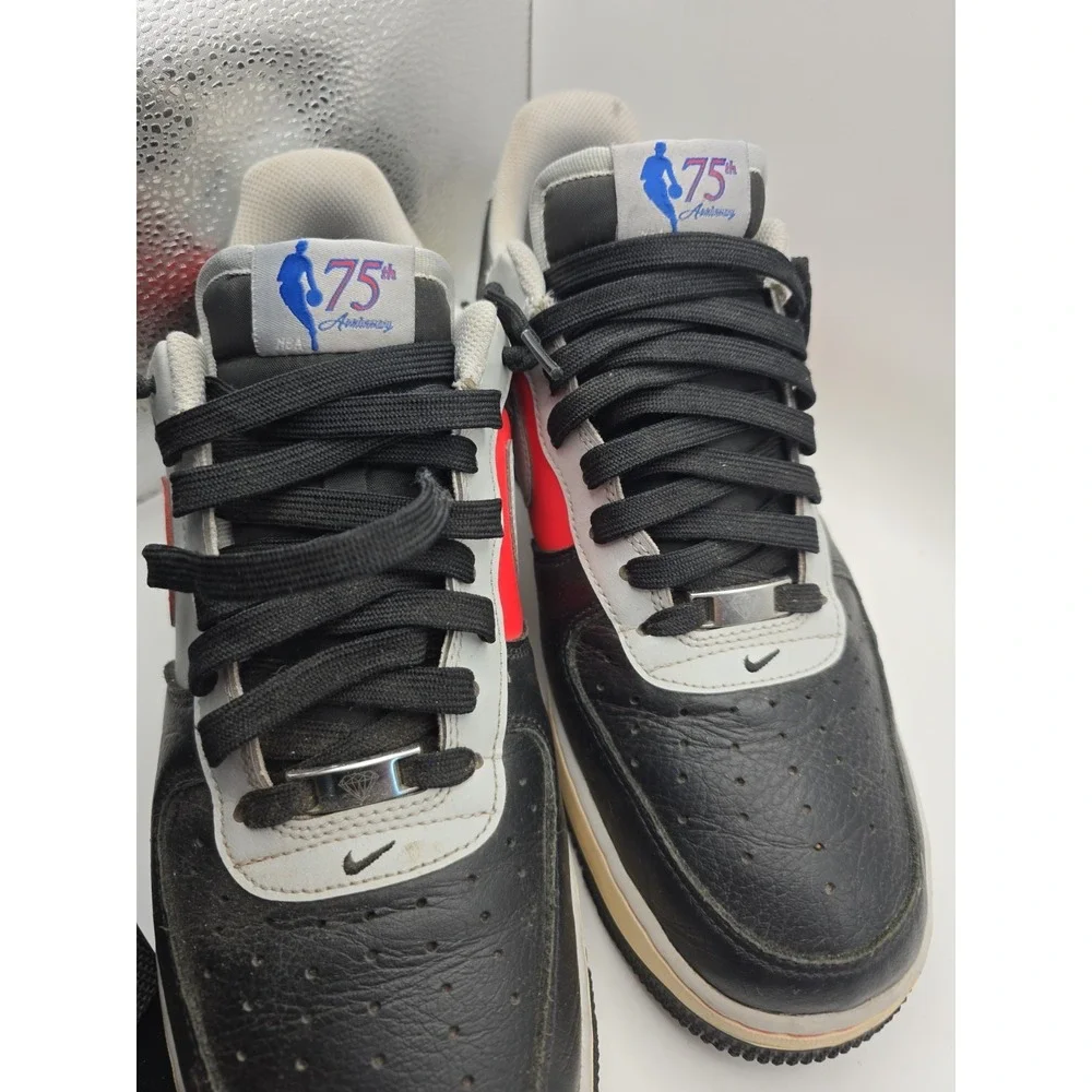 Nike Air Air Force 1 '07 LV8 DMB Size 11.5 With Box